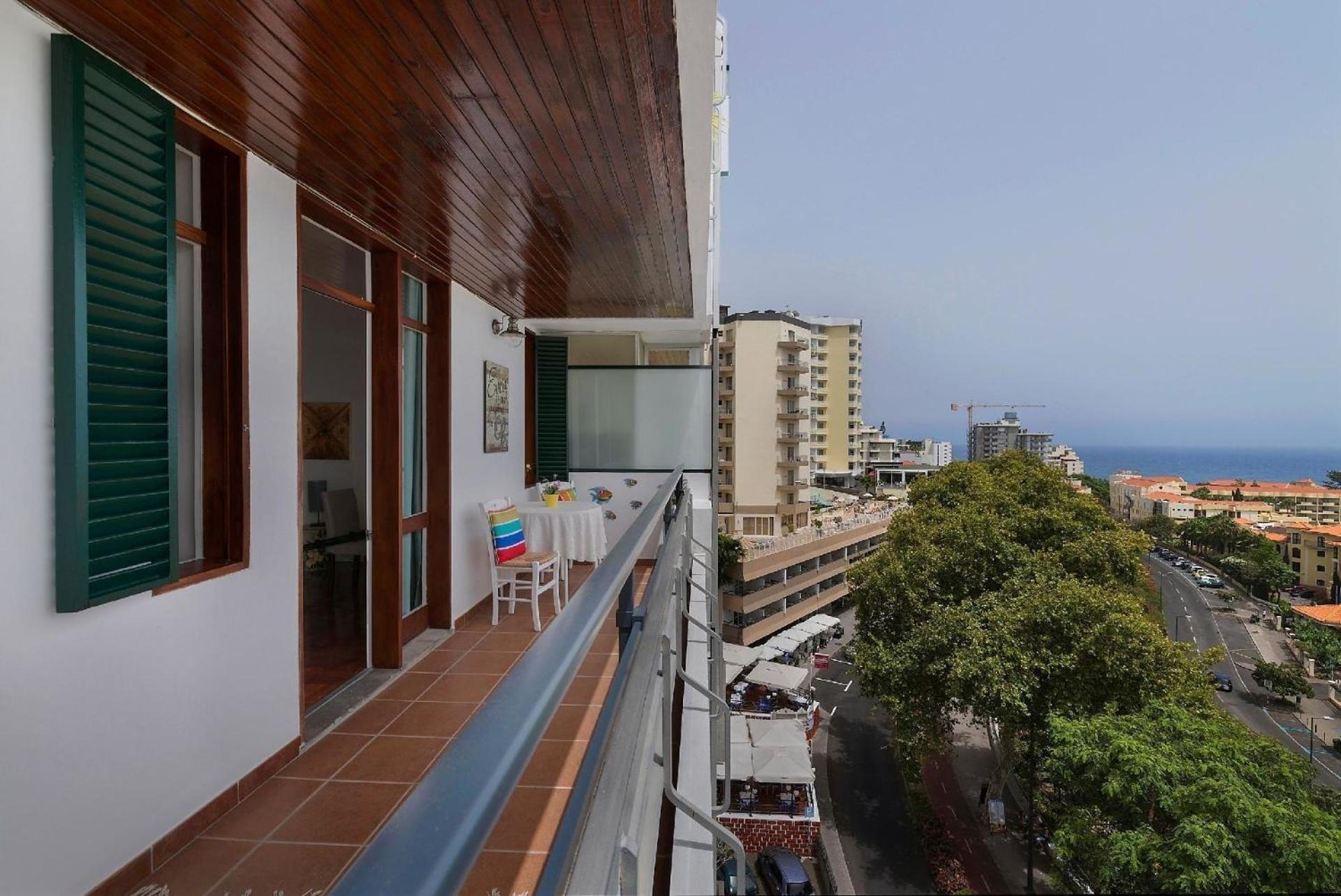 Wohnung Mit Balkon Und Aussicht In So Martinho Funchal  Exterior photo